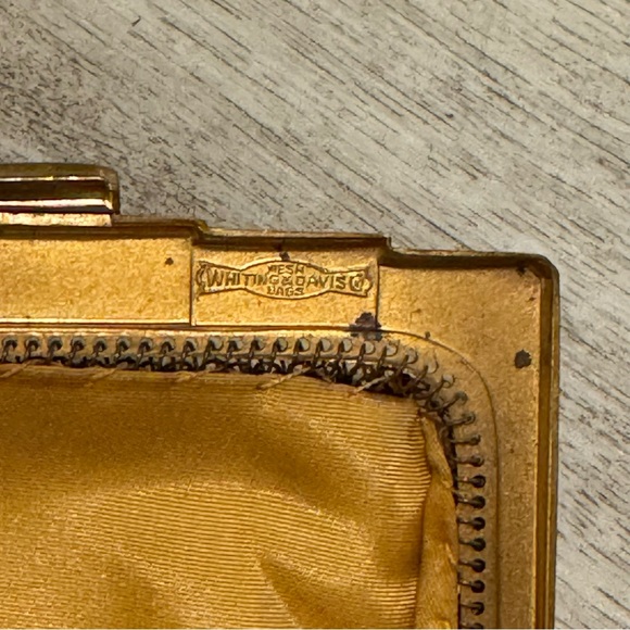 NEW Whiting & Davis Vintage Small Goldtone Metal Mesh Clutch/Evening Bag - Picture 3 of 8